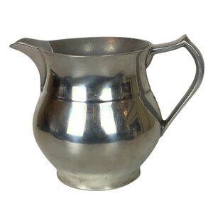 Wilton Armetale Plough Tavern Glossy Pewter Water Pitcher 48 oz Made in USA